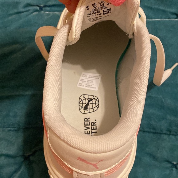 Puma Smash Platform cream and pink sneakers - Picture 3 of 5